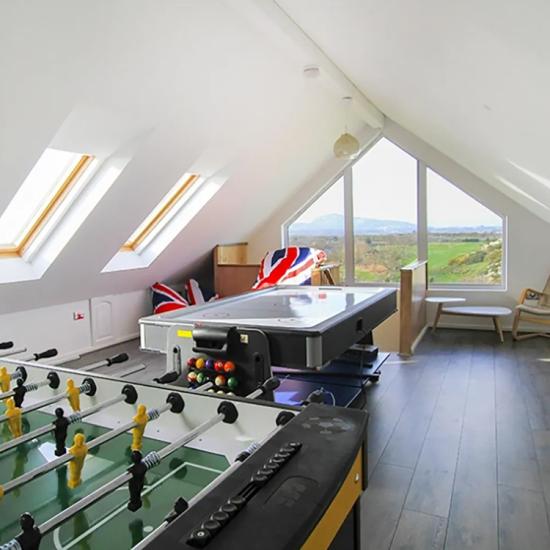 Penmynydd: Holiday Home in Anglesey Penmynydd: Holiday Home in Anglesey