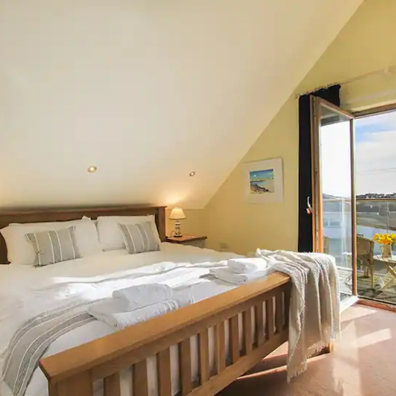 Trearddur Bay: Holiday Home in Anglesey Trearddur Bay: Holiday Home in Anglesey