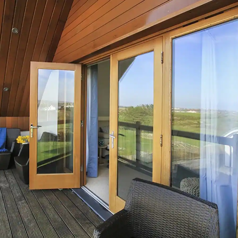 Trearddur Bay: Holiday Home in Anglesey Trearddur Bay: Holiday Home in Anglesey